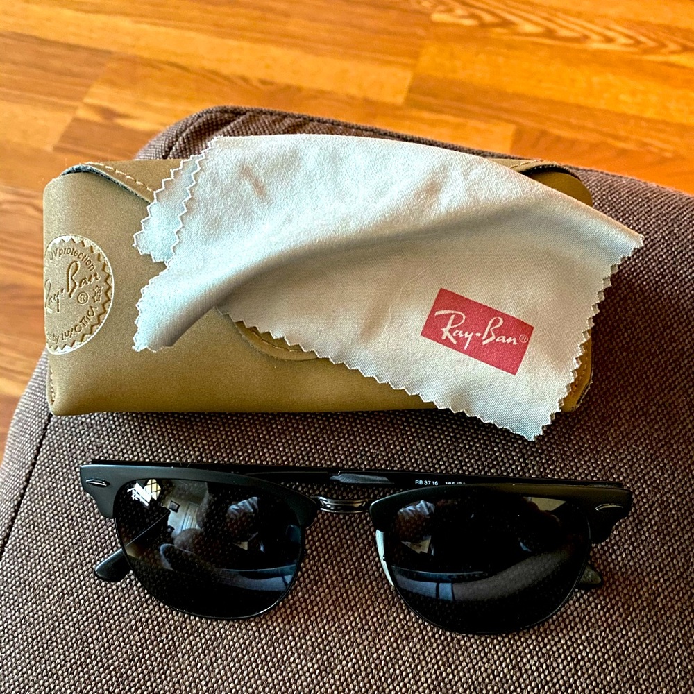 Ray-Ban ClubMaster Metal in Black